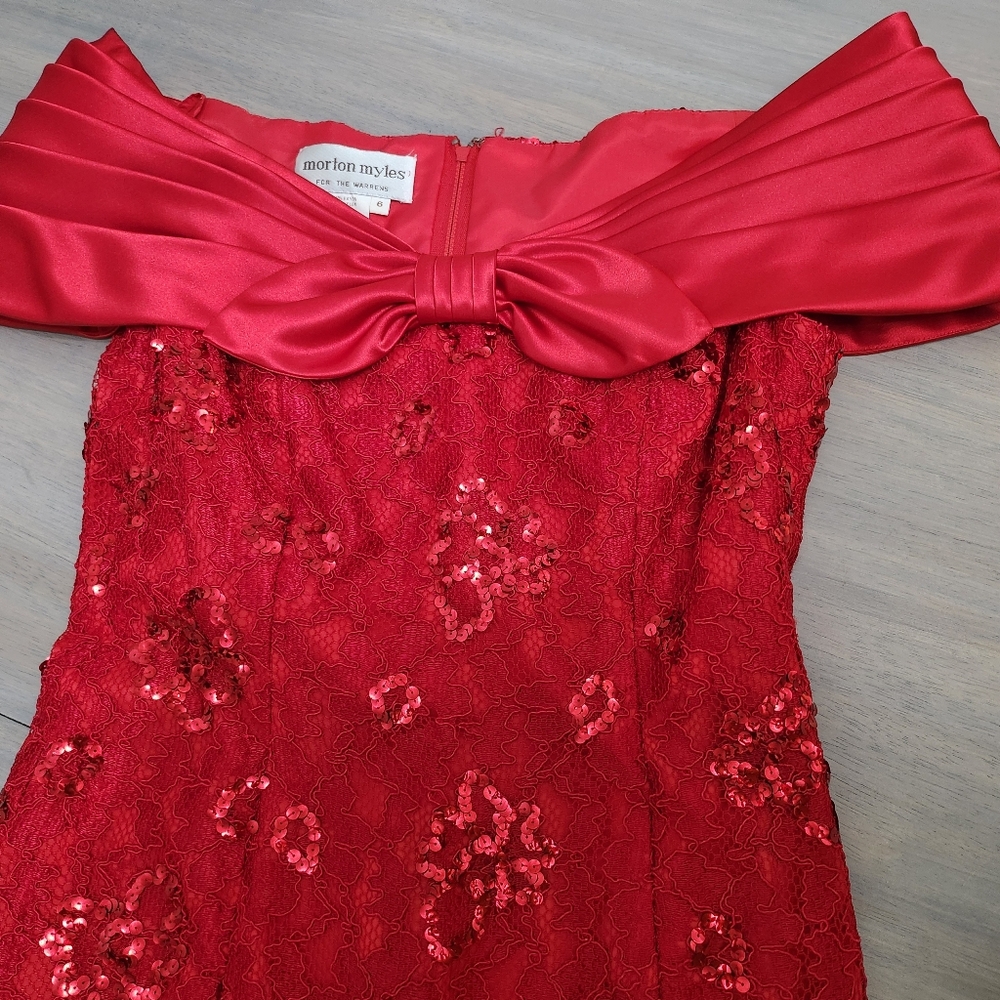 Morton Myles Red Sequin Off-Shoulder Satin Bow Dress Size 6 Gorgeous